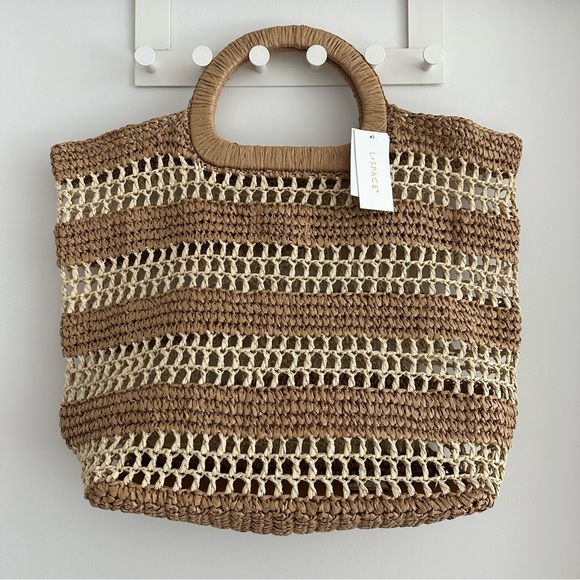 l*space Handbags - L*SPACE Woven Natural Raffia Beach Tote Bag - Break Of Day Bag NWG